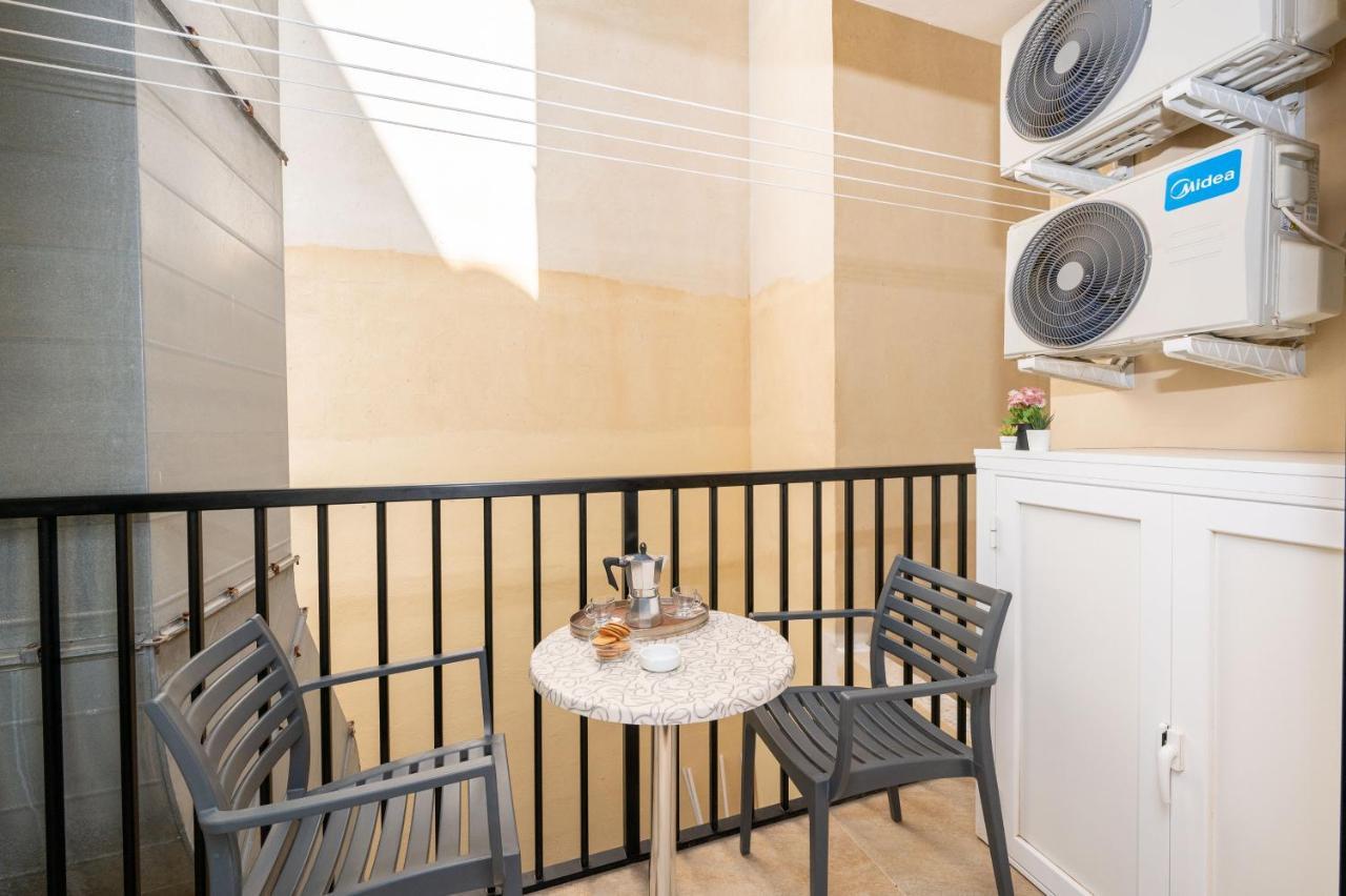 Islet Promenade Seafront Family Apartment With 2 Balconies By Getawaysmalta เซนต์พอลส์เบย์ ภายนอก รูปภาพ